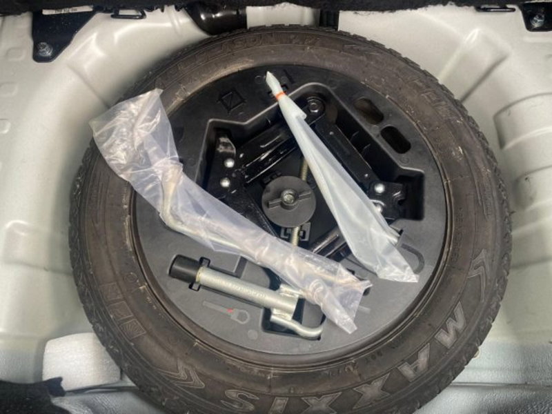 Mahindra KUV100 usata a Cuneo (9)