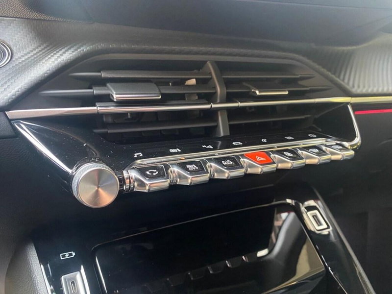 Peugeot 208 usata a Torino (11)