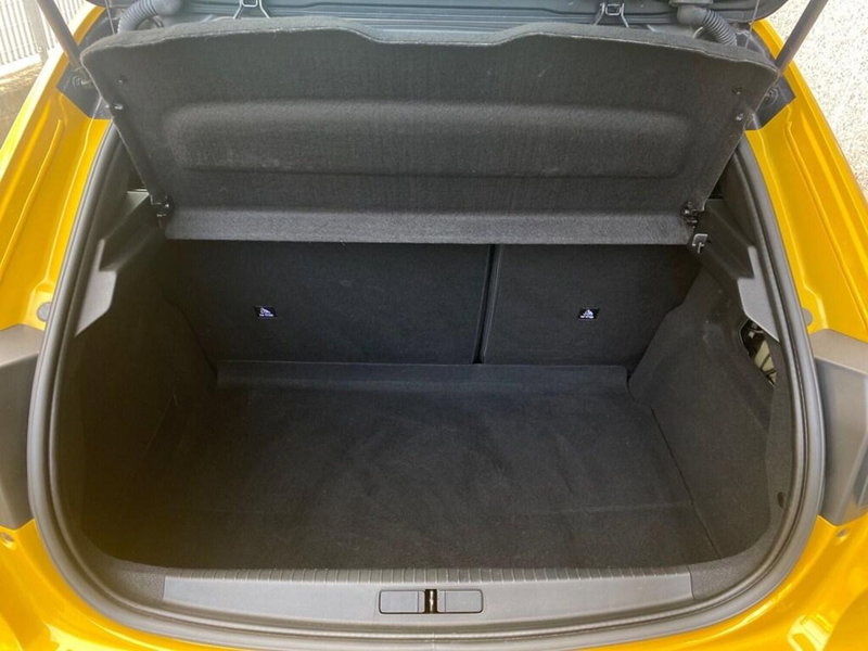 Peugeot 208 usata a Torino (9)