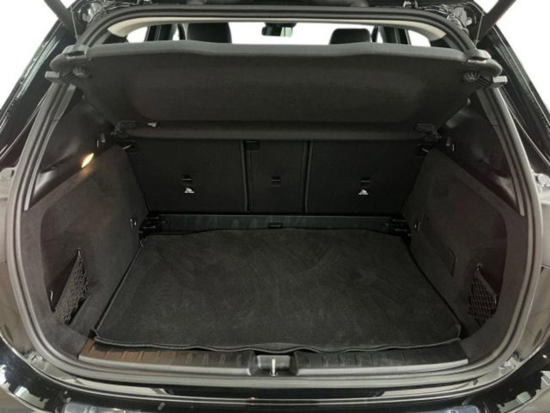 Mercedes-Benz GLA SUV usata a Verona (14)