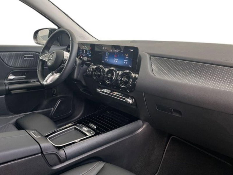 Mercedes-Benz GLA SUV usata a Verona (16)