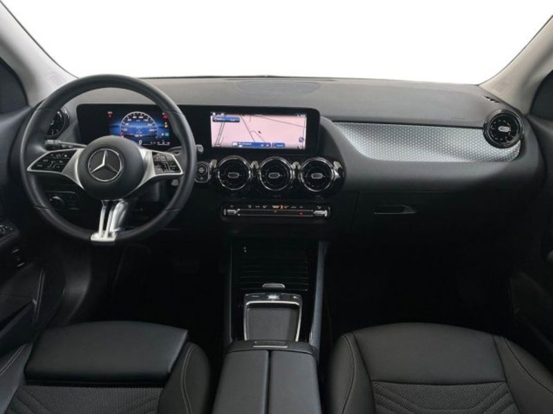 Mercedes-Benz GLA SUV usata a Verona (9)