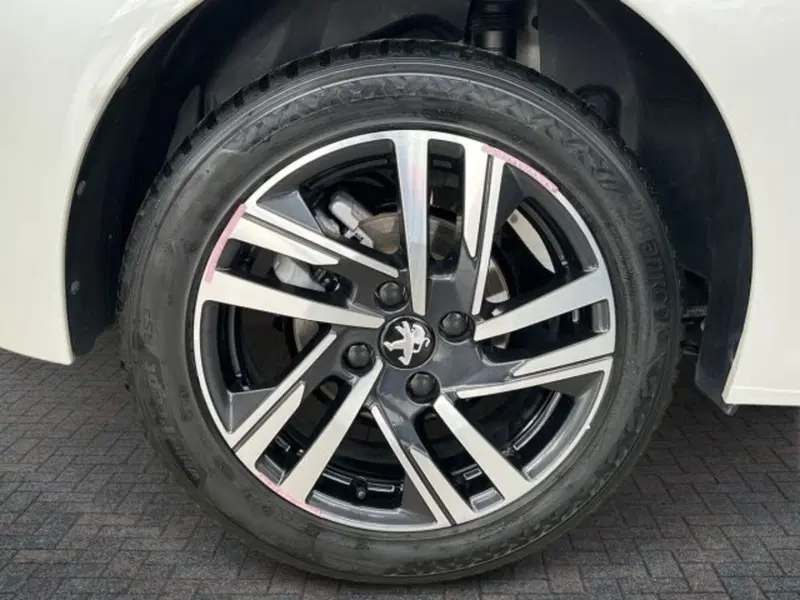 Peugeot 208 usata a Verona (7)