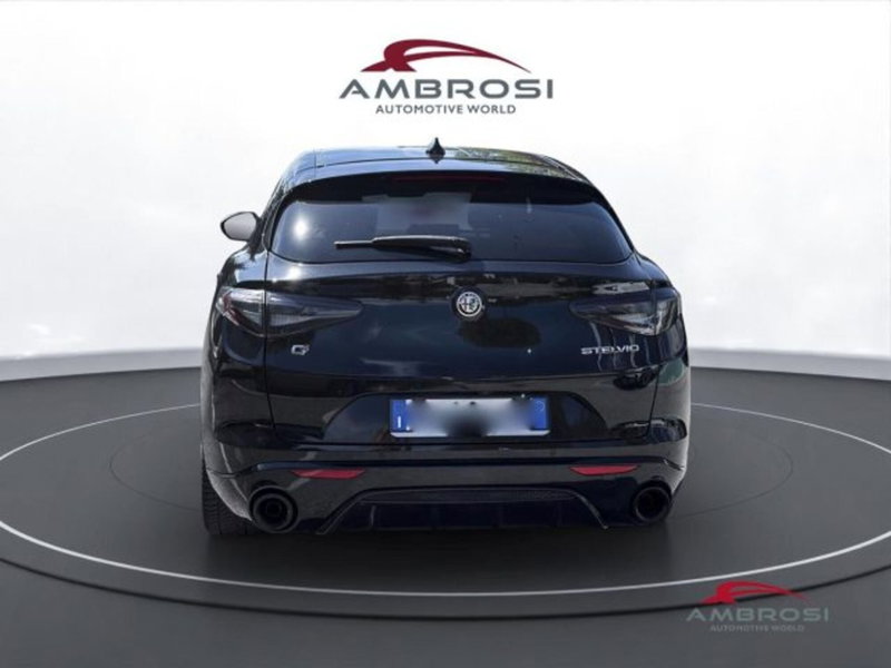 Alfa Romeo Stelvio usata a Perugia (3)