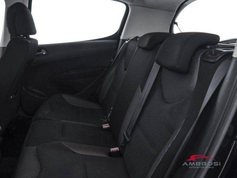 Peugeot 308 usata a Perugia (10)