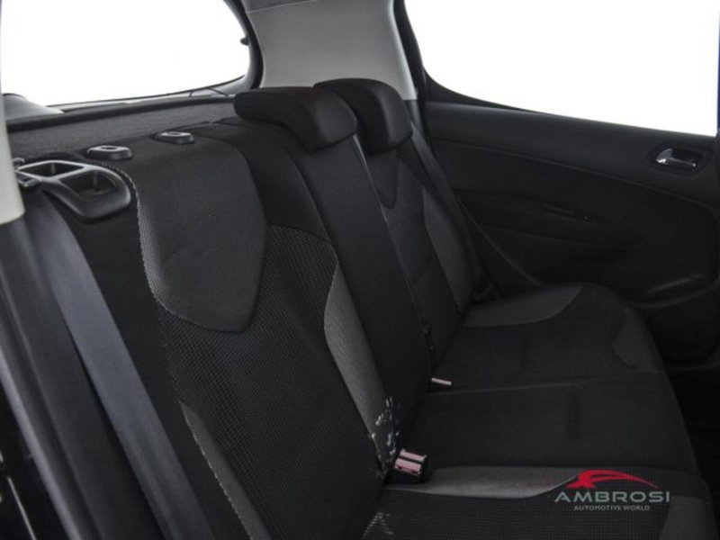 Peugeot 308 usata a Perugia (11)