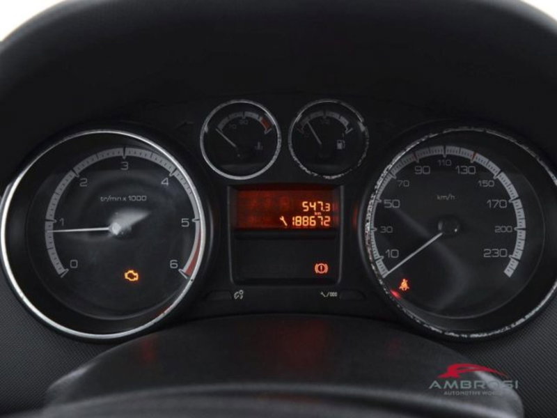 Peugeot 308 usata a Perugia (13)