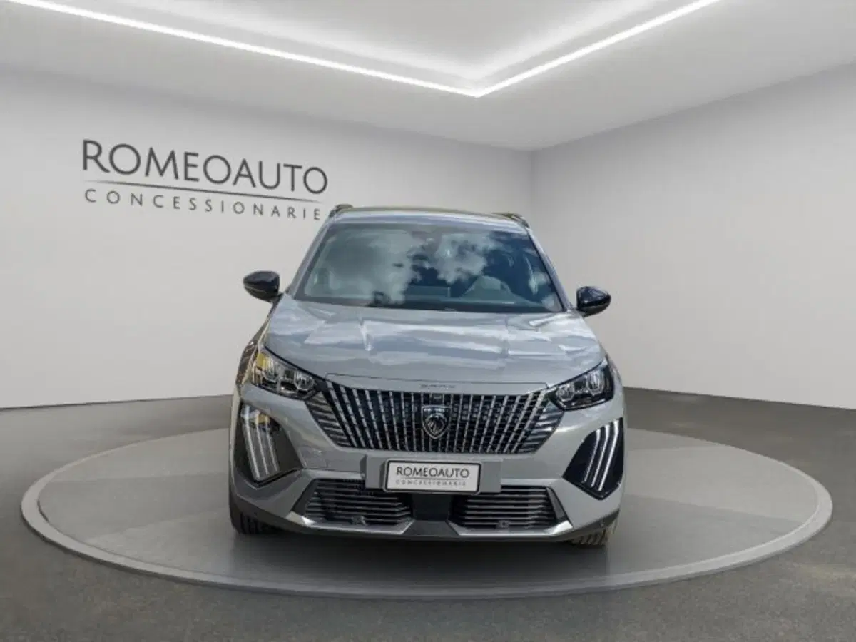 Peugeot 2008 nuova a Perugia (8)