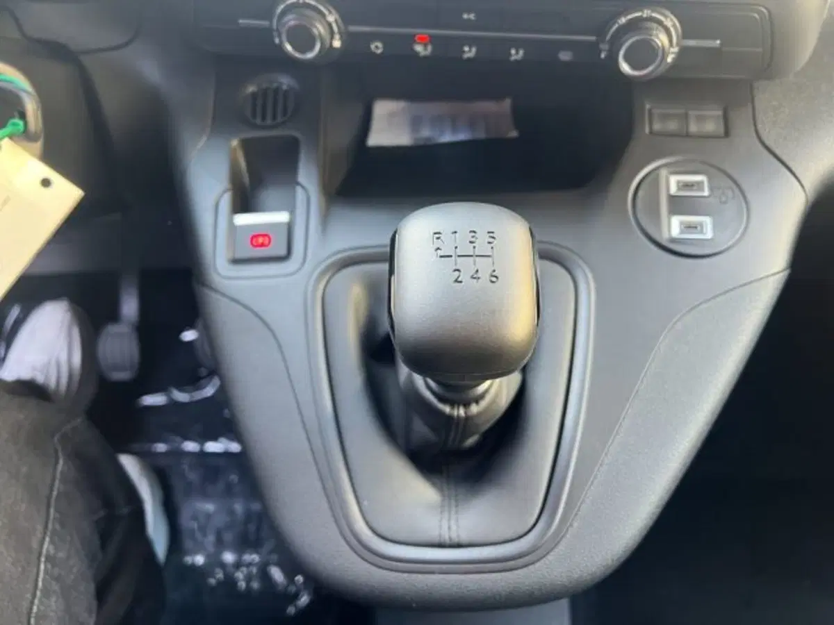 Opel Combo Furgone nuova a Perugia (18)