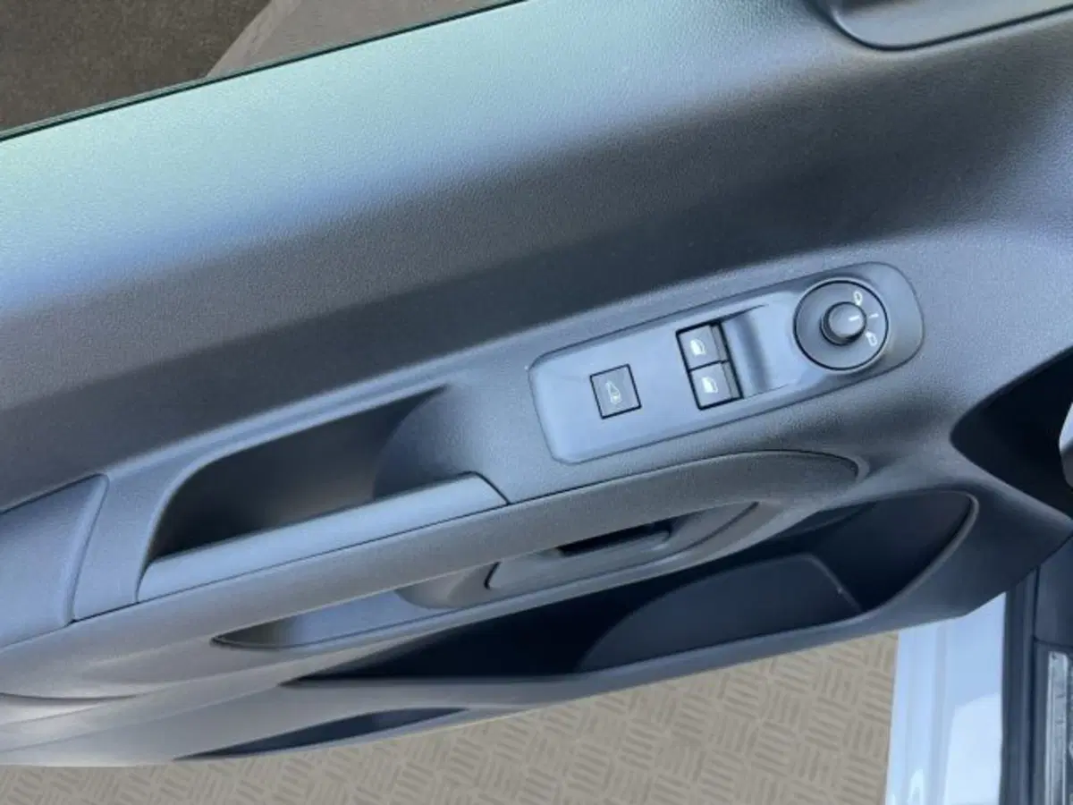 Opel Combo Furgone nuova a Perugia (19)