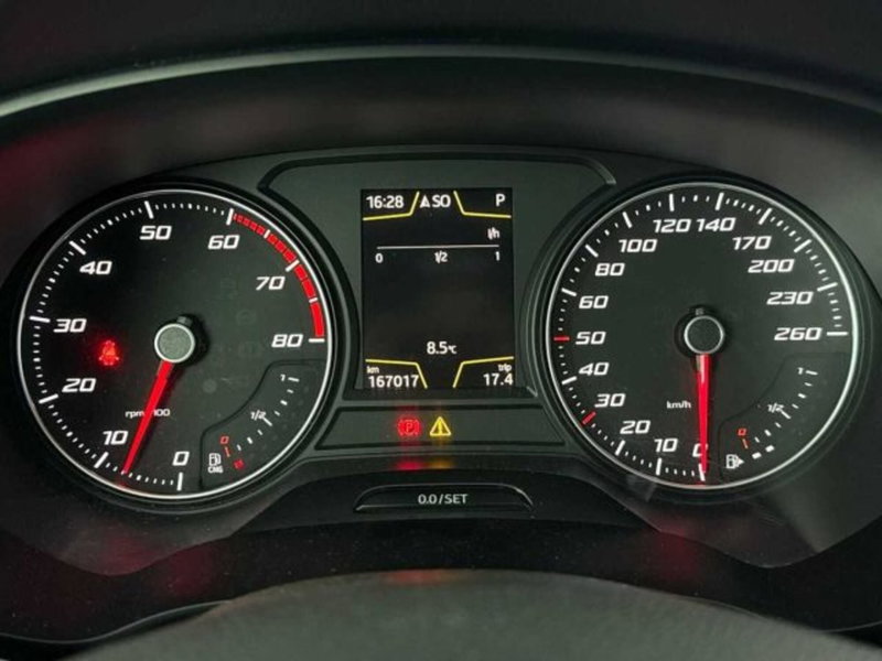 SEAT Leon ST usata a Bologna (11)