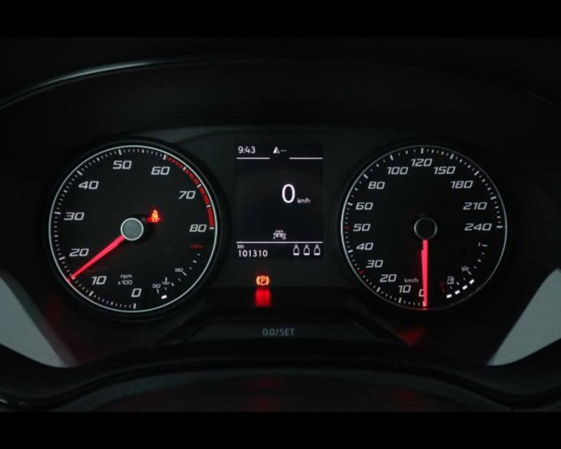 SEAT Arona usata a Bologna (11)