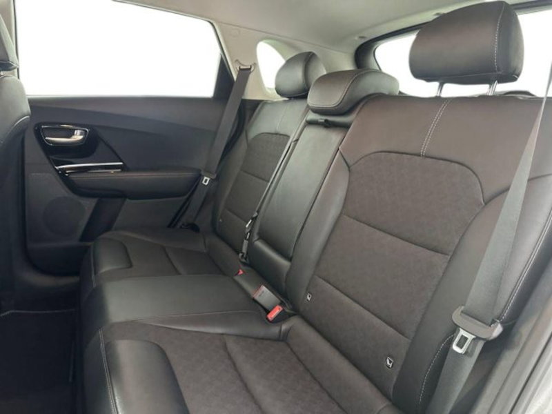 Kia Niro usata a Bologna (16)