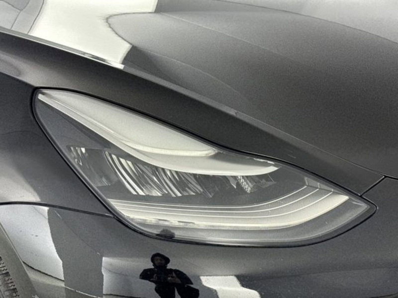 Tesla Model 3 usata a Bologna (7)