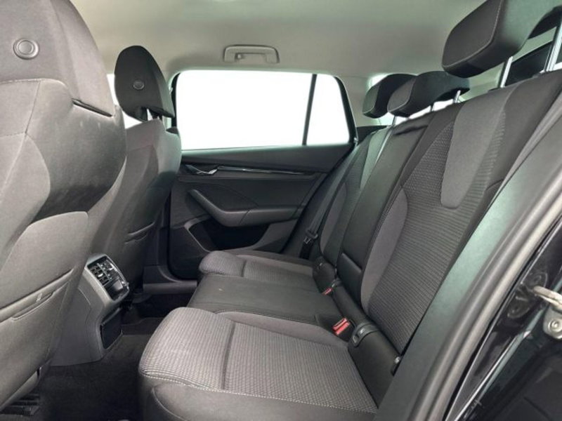 Skoda Octavia Station Wagon usata a Bologna (16)