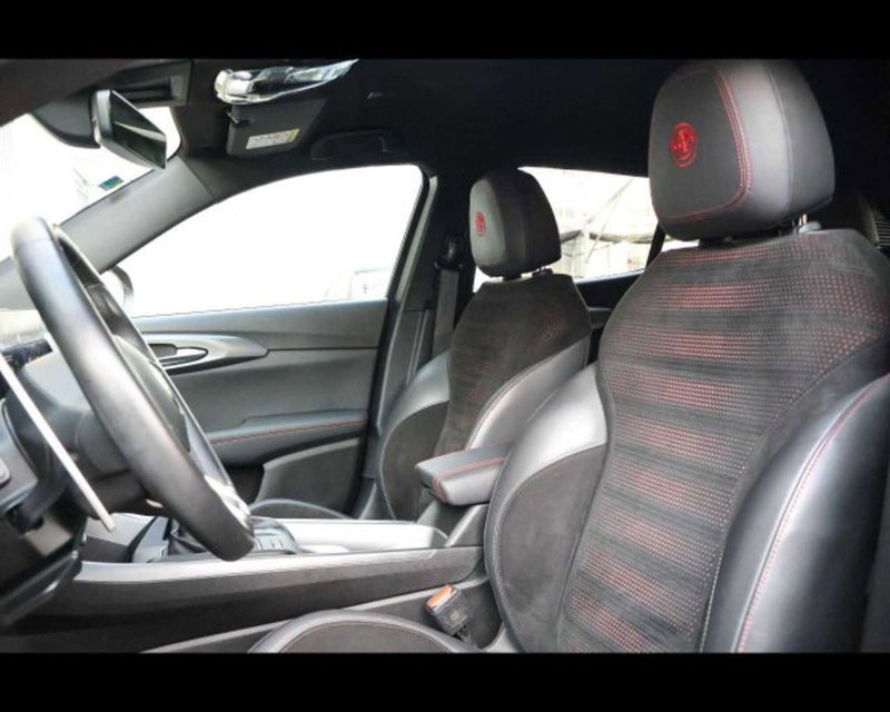 Alfa Romeo Tonale usata a Bologna (14)