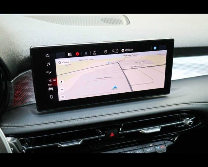 Alfa Romeo Tonale usata a Bologna (18)