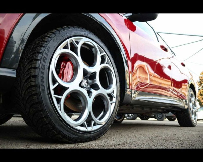 Alfa Romeo Tonale usata a Bologna (8)