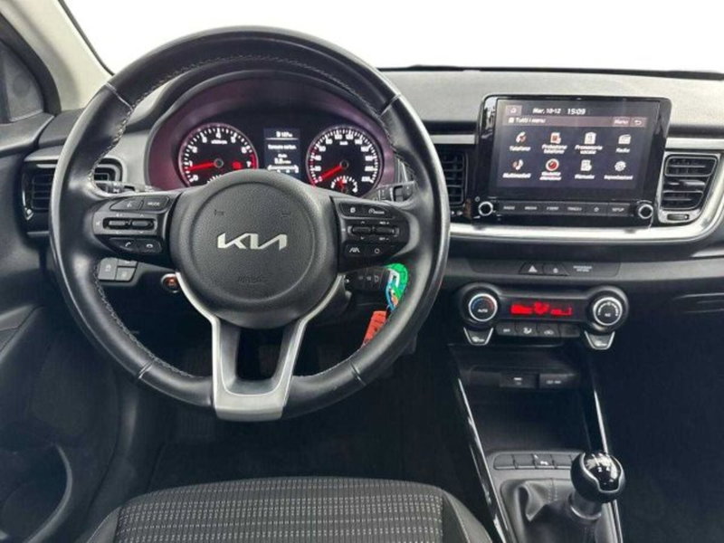 Kia Stonic usata a Bologna (13)