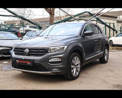 Volkswagen T-Roc 1.0 TSI Style BlueMotion Technology del 2021 usata a Castenaso