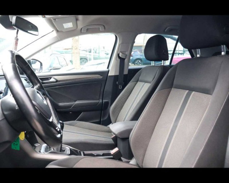 Volkswagen T-Roc usata a Bologna (14)