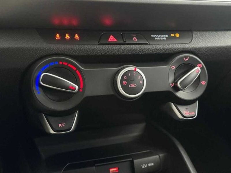 Kia Stonic usata a Bologna (18)