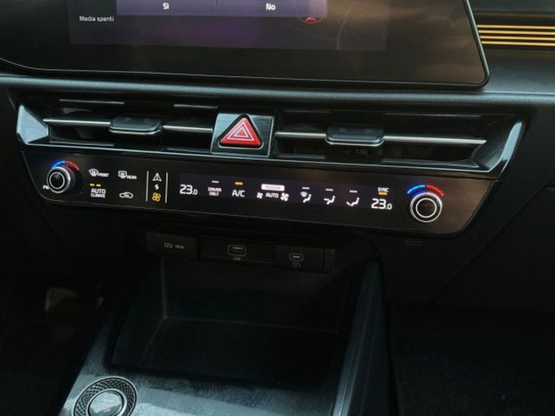 Kia Niro usata a Bologna (19)