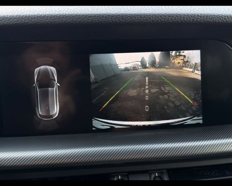 Alfa Romeo Stelvio usata a Bologna (20)