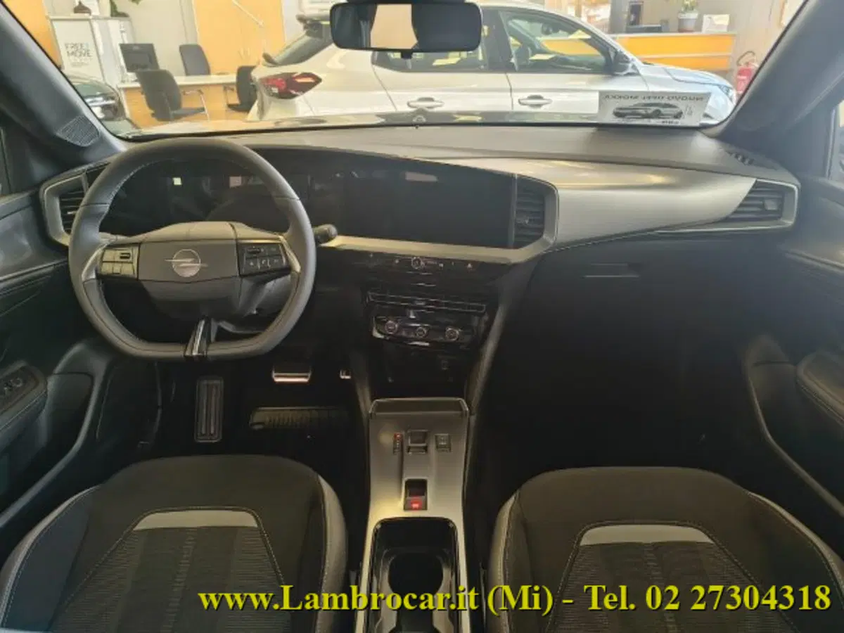 Opel Mokka nuova a Milano (2)