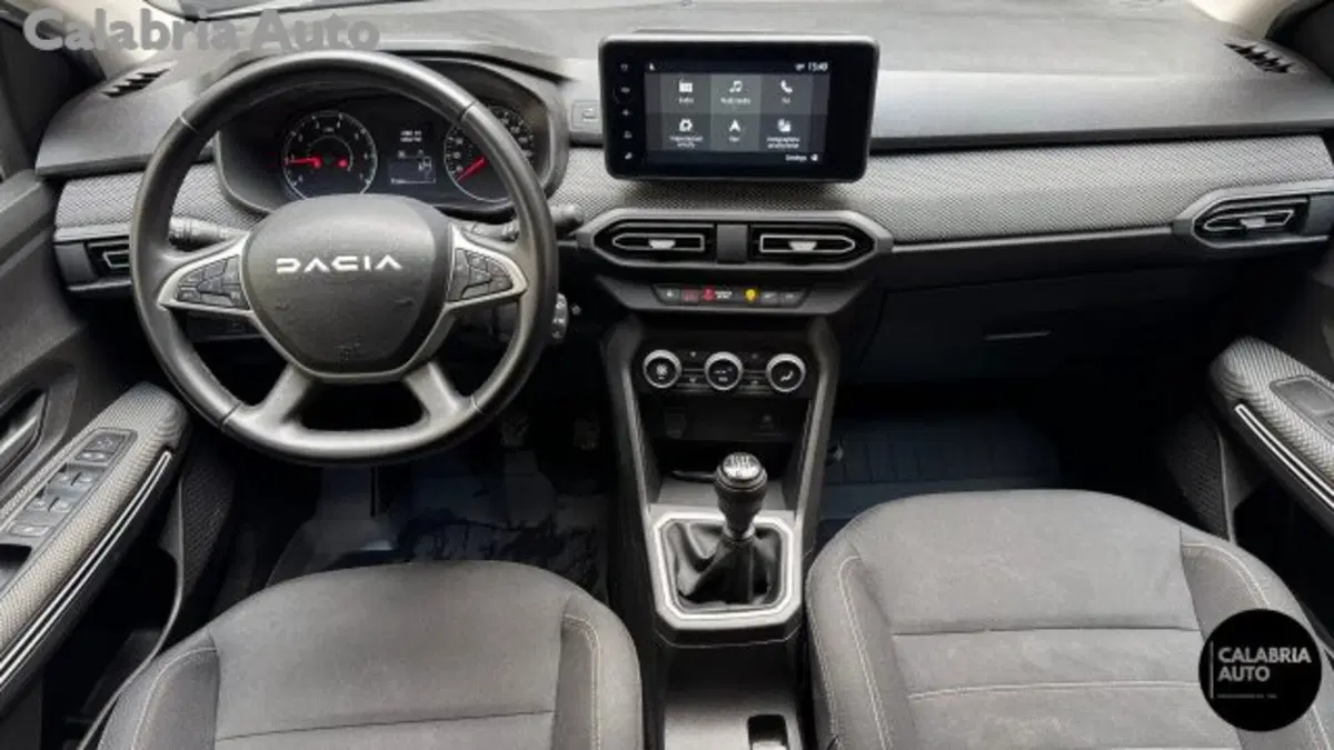 Dacia Jogger usata a Reggio Calabria (10)