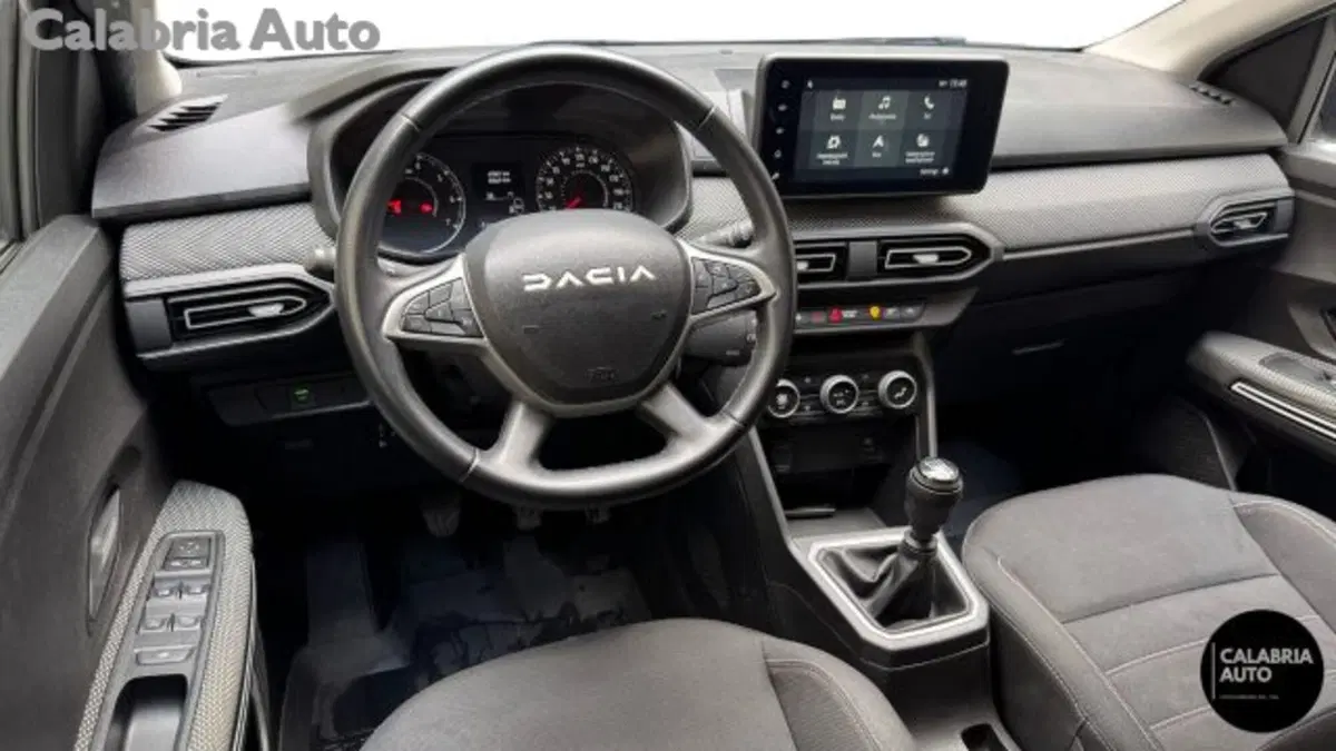 Dacia Jogger usata a Reggio Calabria (9)