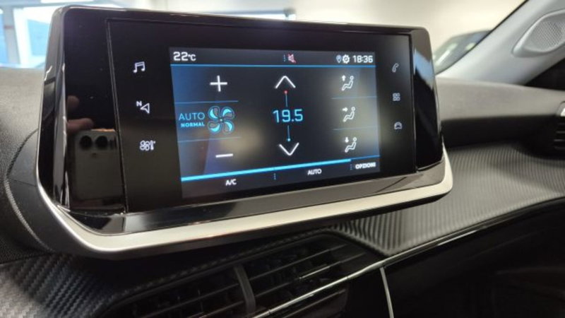 Peugeot 2008 usata a Modena (10)