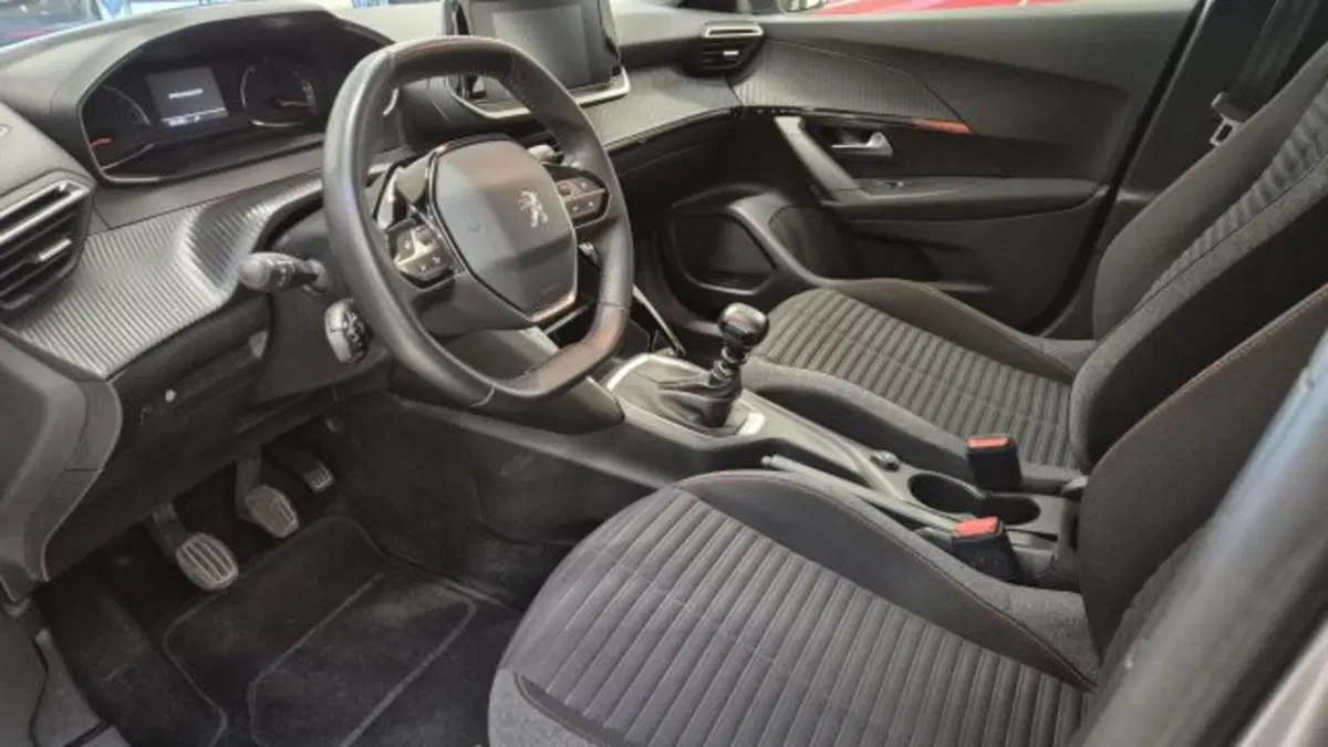 Peugeot 2008 usata a Modena (7)