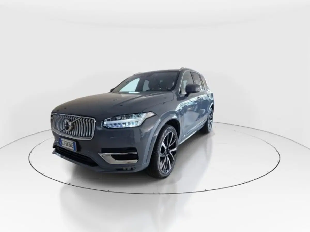 Volvo XC90 usata a Modena