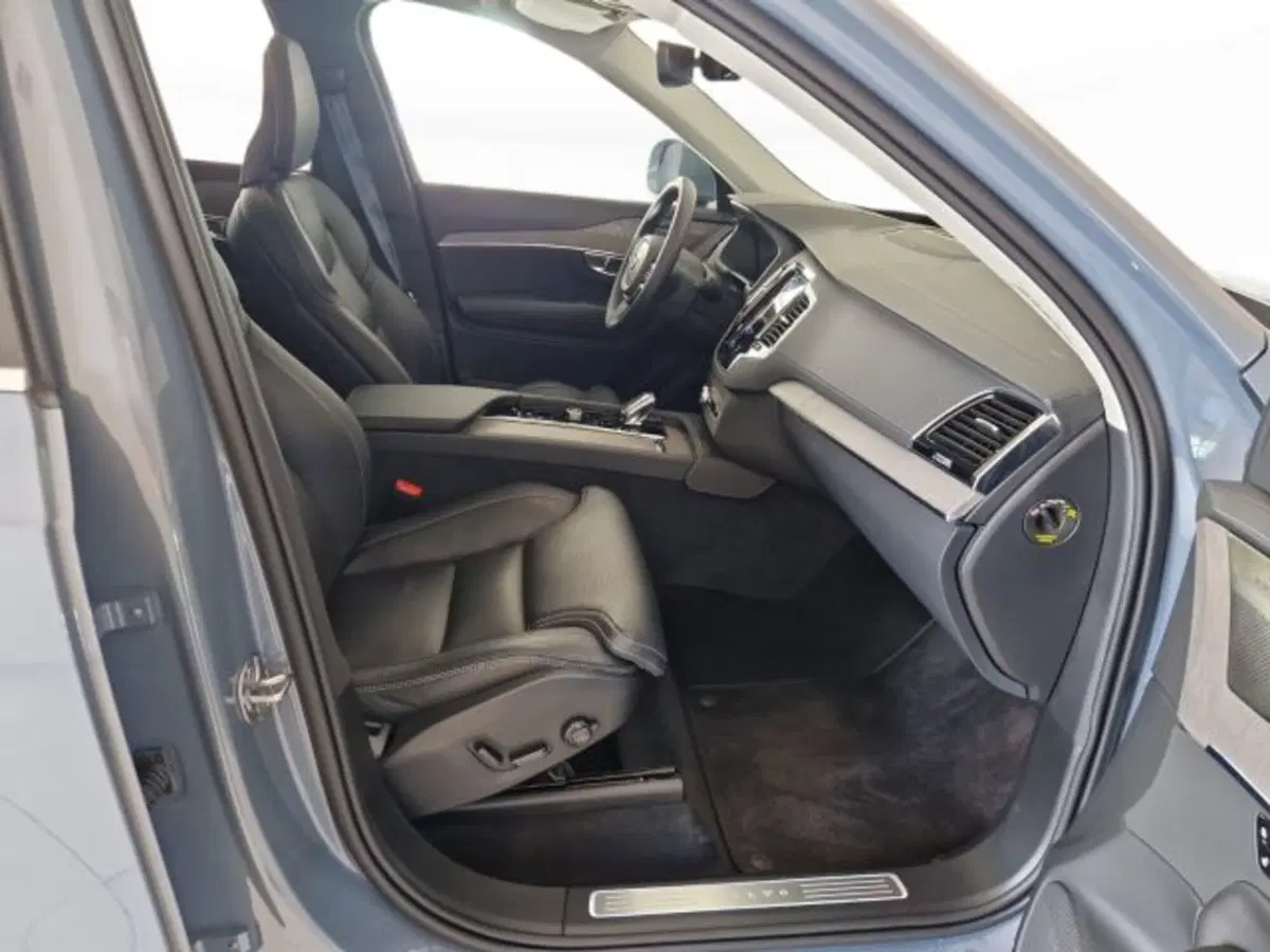 Volvo XC90 usata a Modena (17)