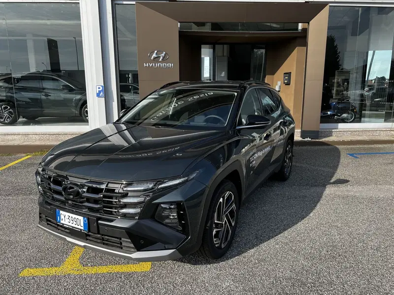 Hyundai Tucson nuova a Vercelli (3)