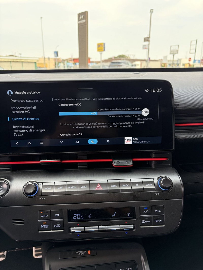 Hyundai Kona usata a Vercelli (10)