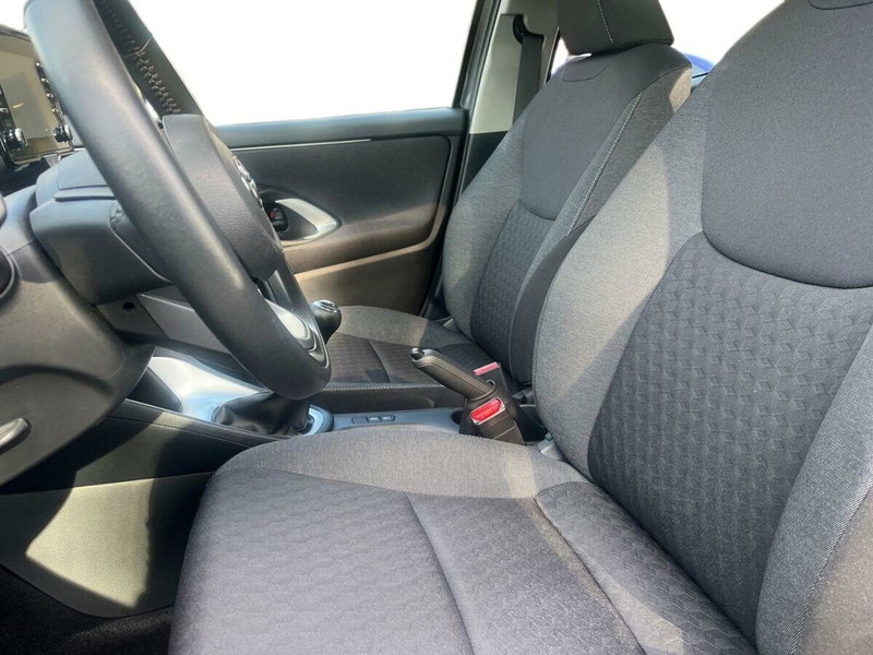 Toyota Yaris usata a Lecco (11)