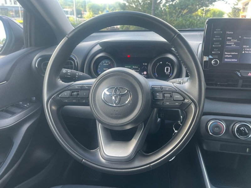 Toyota Yaris usata a Lecco (14)