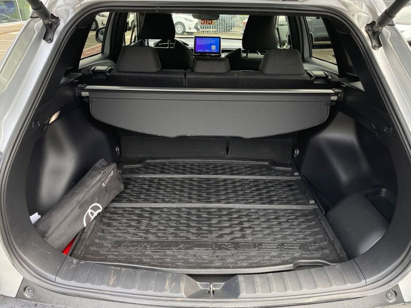 Toyota Corolla Cross Hybrid usata a Piacenza (10)