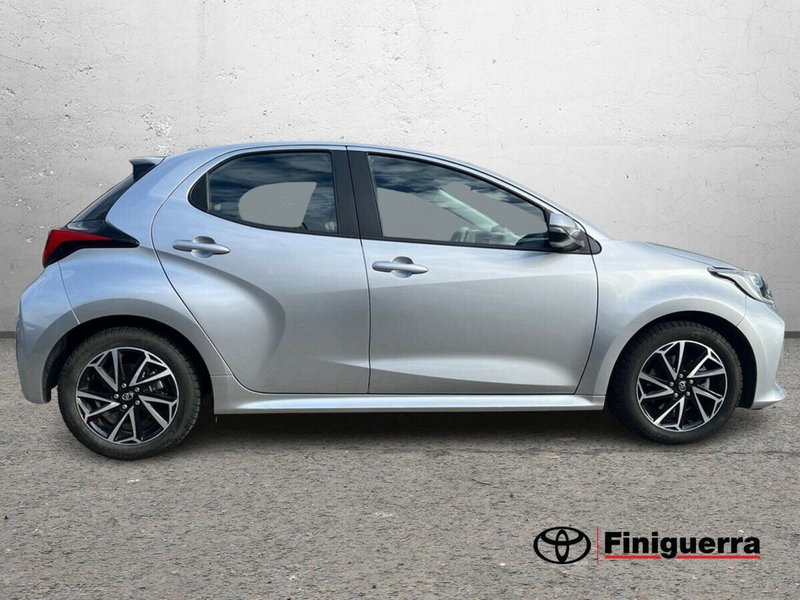 Toyota Yaris usata a Sondrio (6)