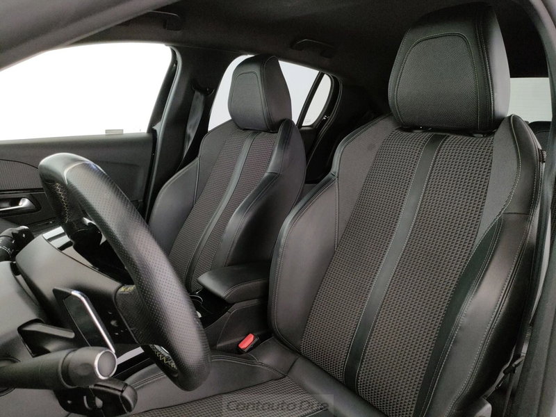 Peugeot 208 usata a Caserta (16)