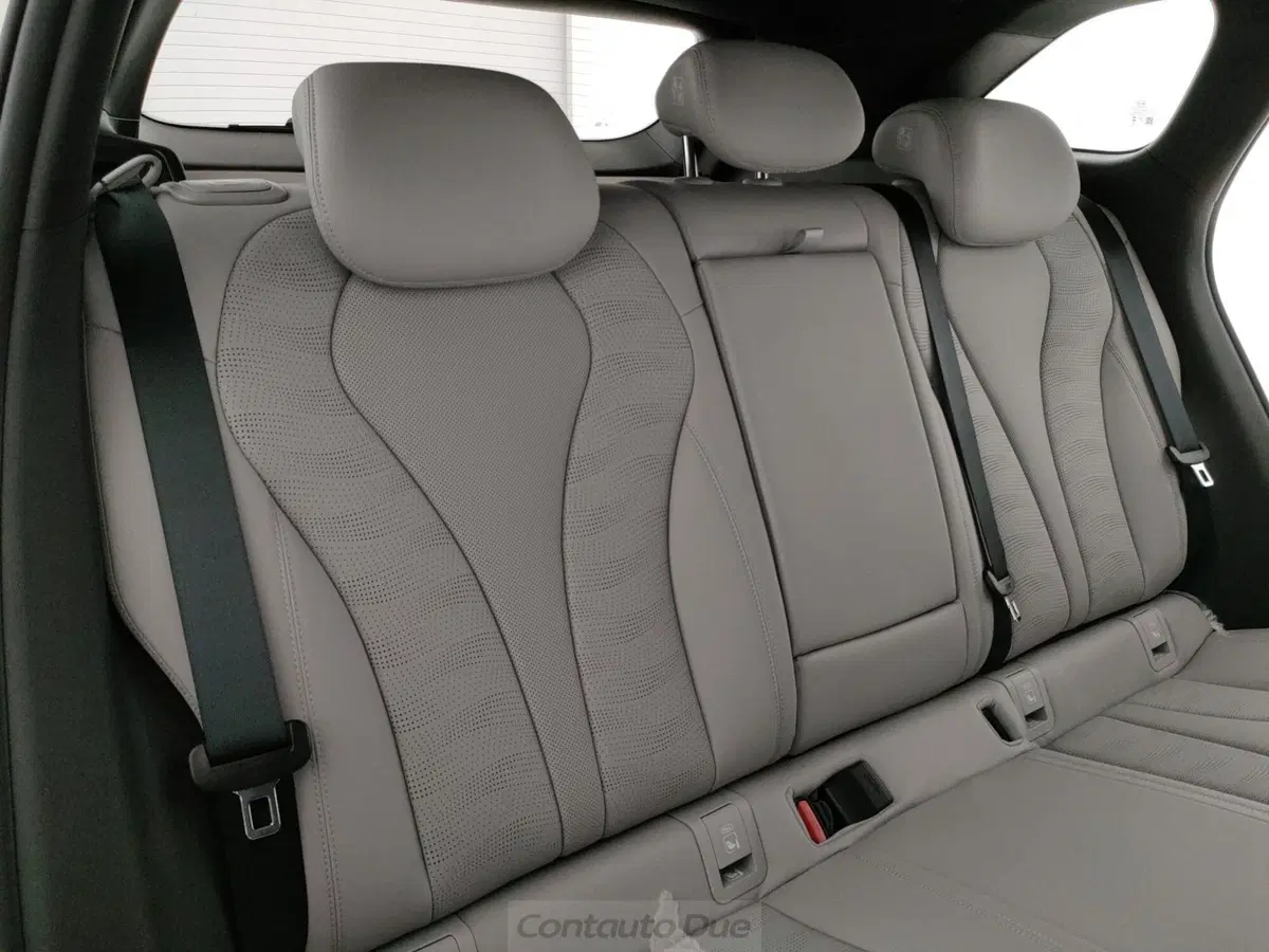 Byd Seal 6 DM-i nuova a Caserta (13)