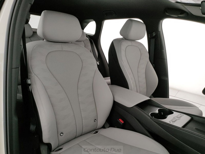 Byd Seal Station Wagon nuova a Caserta (17)