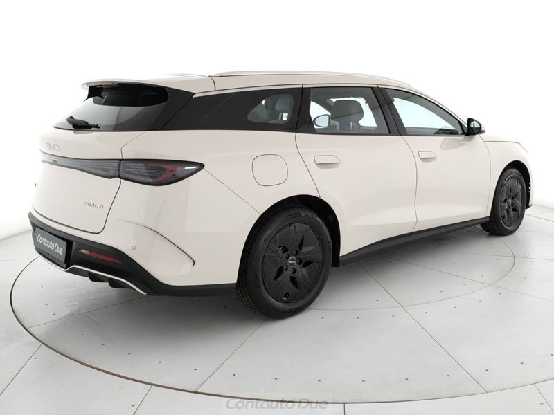 Byd Seal Station Wagon nuova a Caserta (5)
