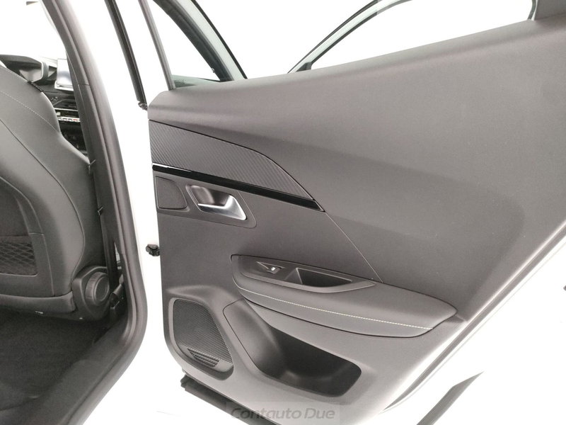 Peugeot 2008 usata a Caserta (13)