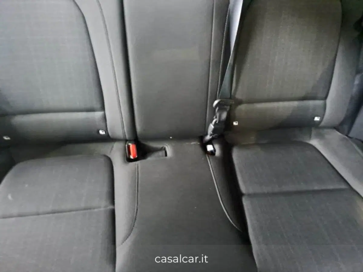 Hyundai Kona usata a Salerno (15)