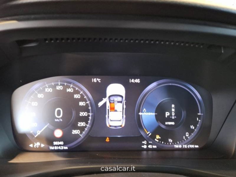 Volvo XC40 usata a Salerno (9)