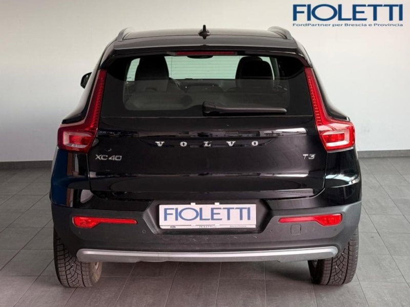 Volvo XC40 usata a Brescia (5)