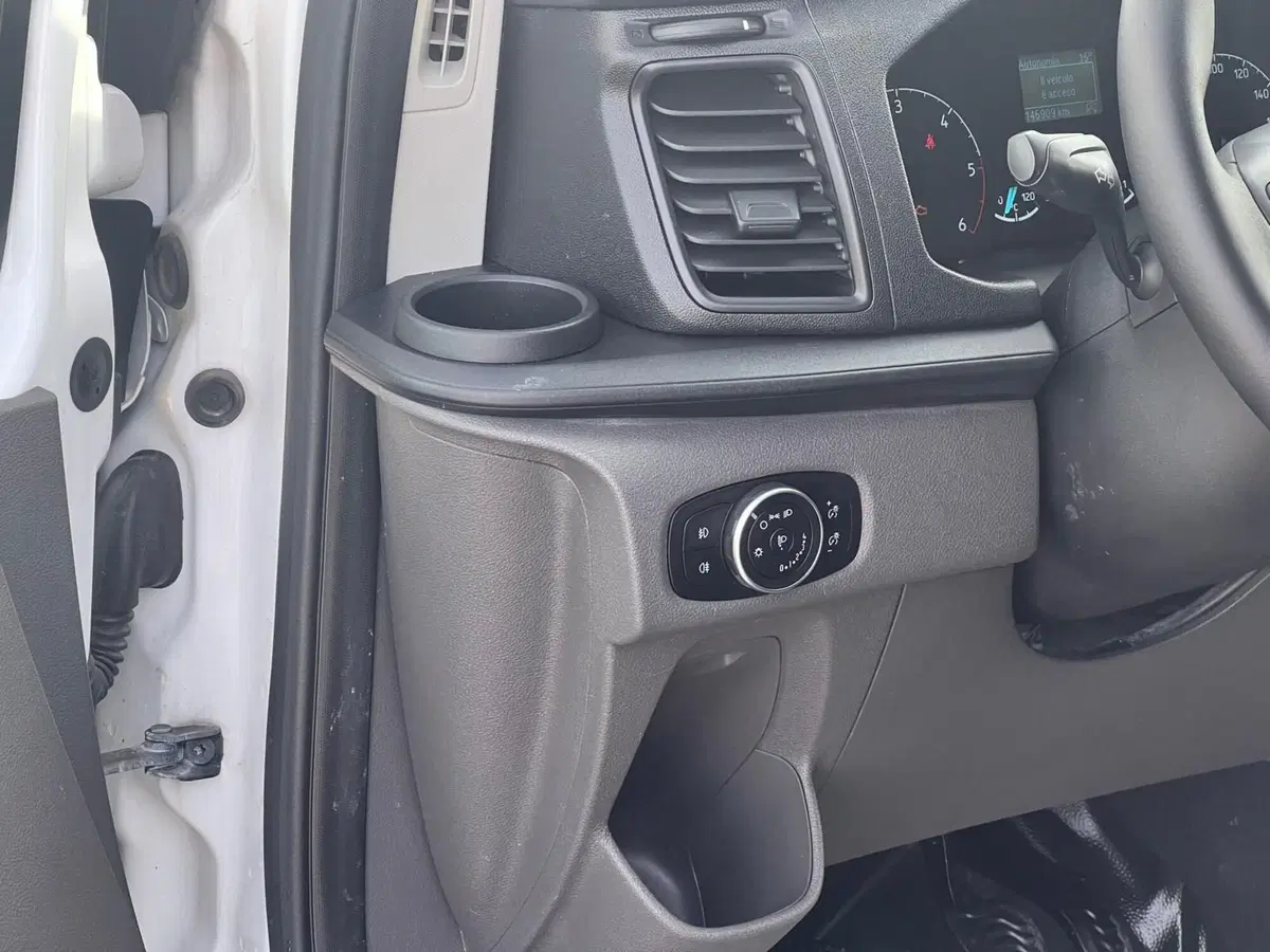 Ford Transit Custom Furgone usata a Matera (15)